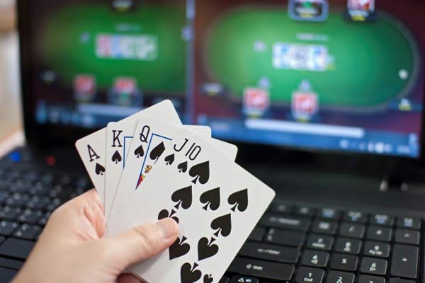 Aurora Poker на ПК